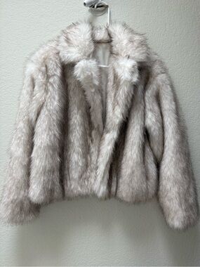 SHEIN Plush Faux Fur Cropped Jacket - Light Beige